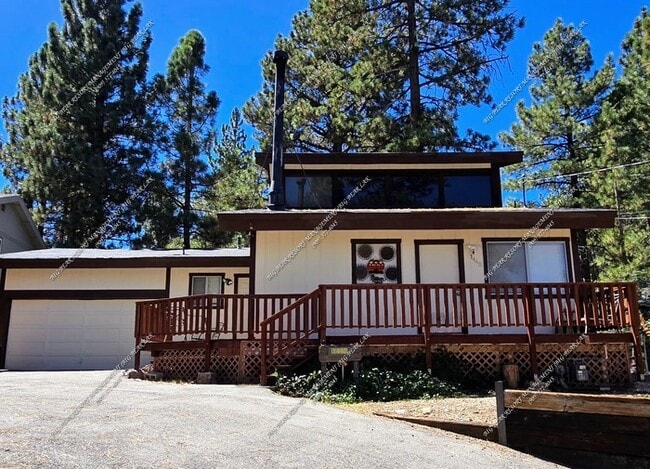 Building Photo - Charming 3-Bedroom + Loft Home in Shay Mea...