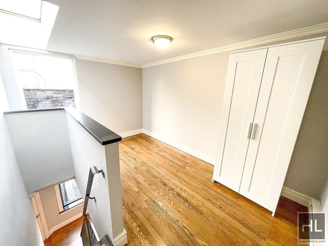 Photo - Mott Street Unit 21