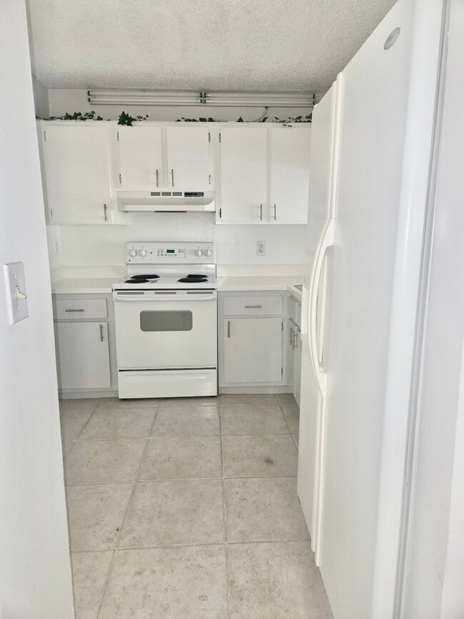 Photo - 17000 NW 67th Ave Unit 321