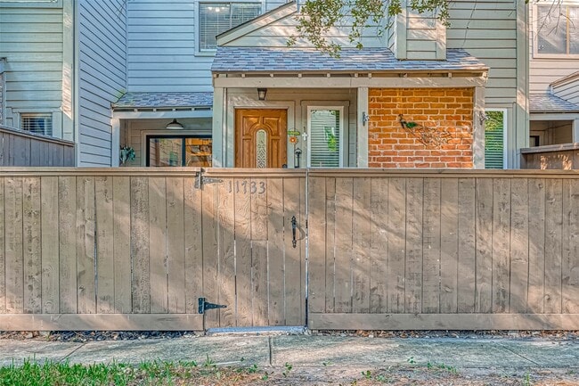 Photo - 11733 Lakeside Pl Dr