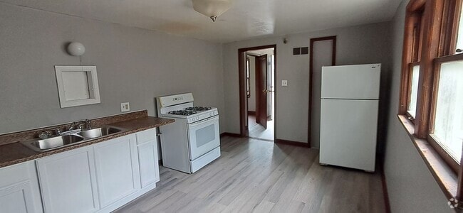 Building Photo - 5264 N 36th St Unit 5264A Rental