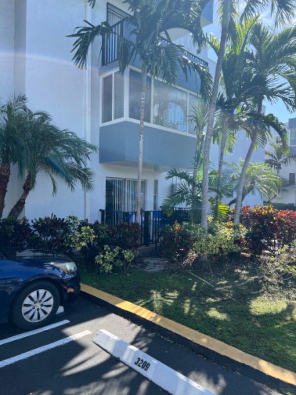 Photo - 2498 SW 17th Ave