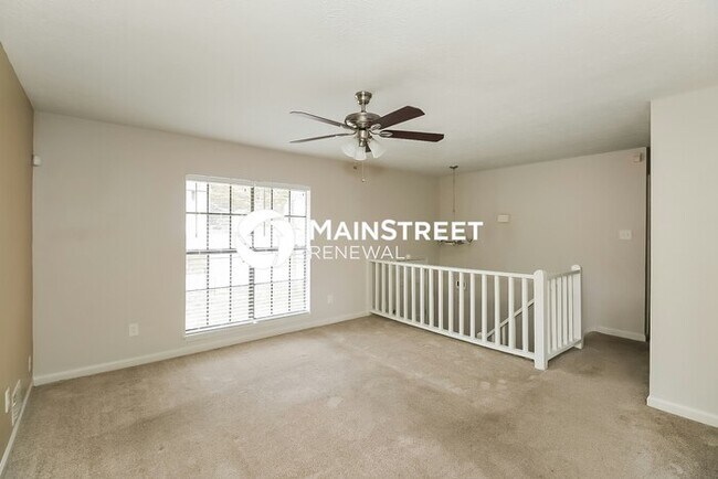 Photo - 4 Bedroom Pet-Friendly Home in Atlanta, GA with Main Street Renewal