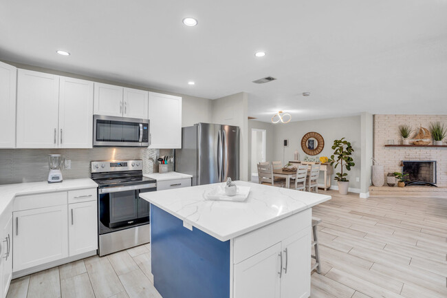 Photo - 612 106th Ave N Unit ID1073496P