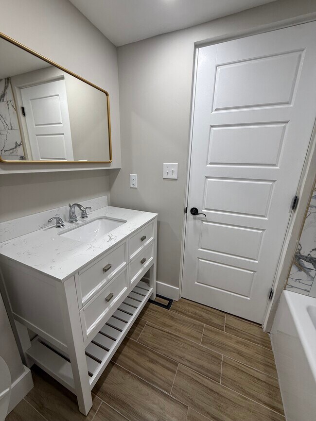 Photo - 8712 S Grand Ave