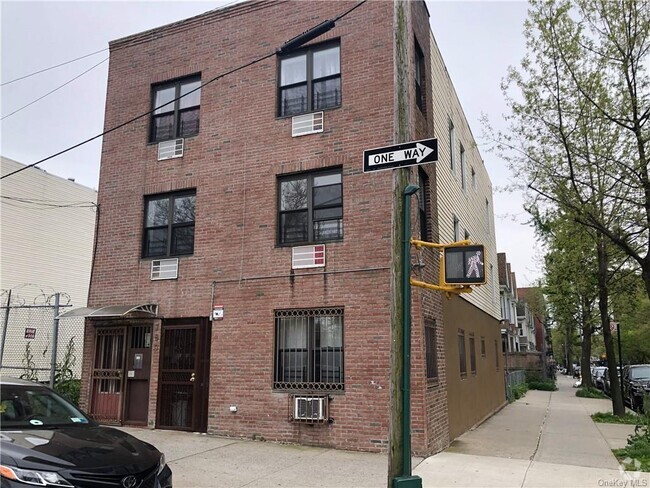 Building Photo - 780 E 165th St Unit 3 Rental