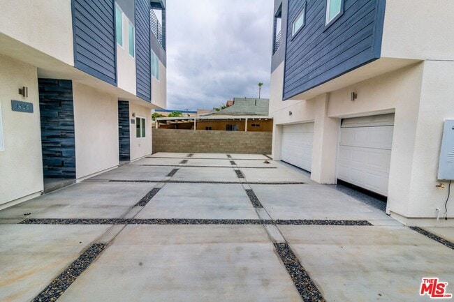 Photo - 1625 S New Hampshire Ave