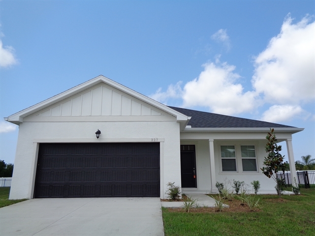 Photo - 327 Pine Terrace Dr House