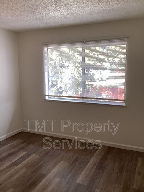 5519 Keoncrest Cir Unit 4