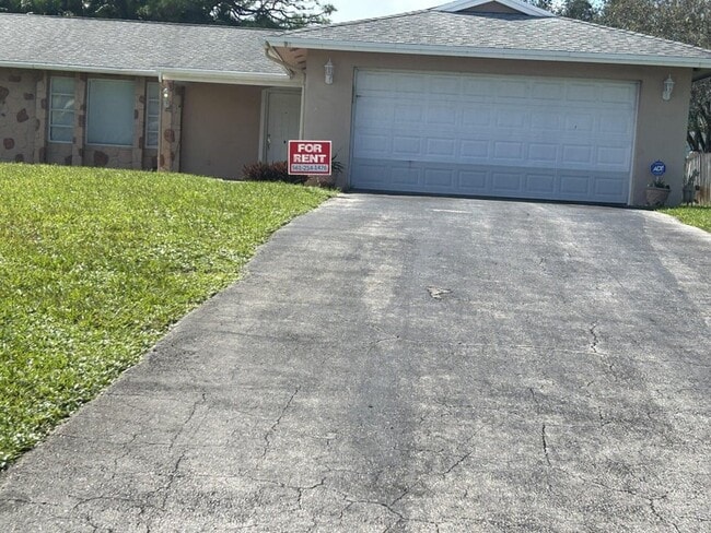 Photo - 3940 Buttercup Cir S