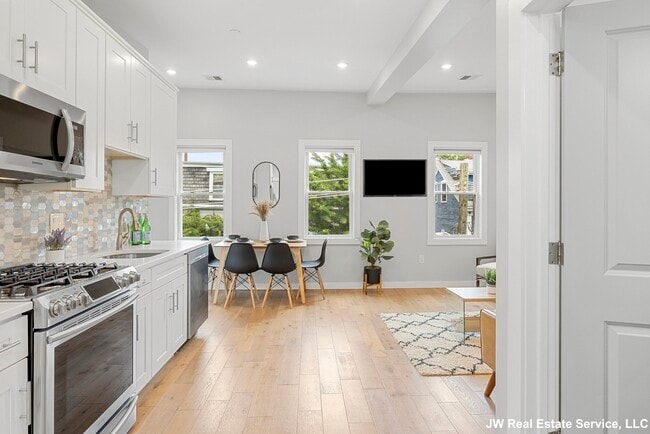 Photo - 338 Hurley St Unit 3