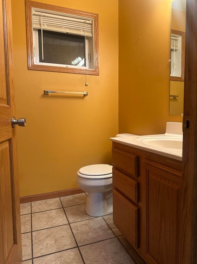 Photo - 903 8th Ave N