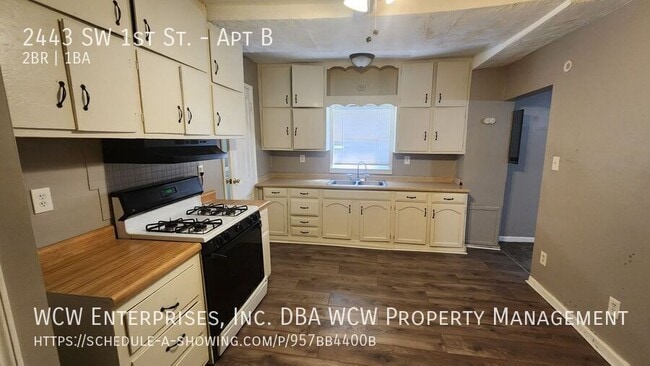 Photo - 2443 SW 1st St Unit Apt B