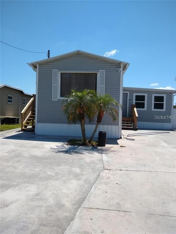 Building Photo - 5817 Sussex Dr