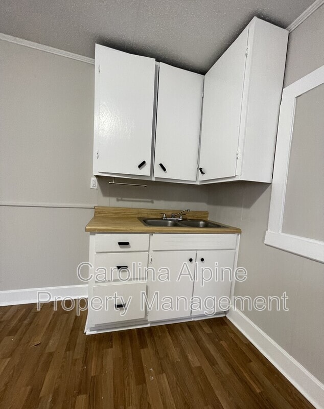 Photo - 1609 Hollyleaf Ave