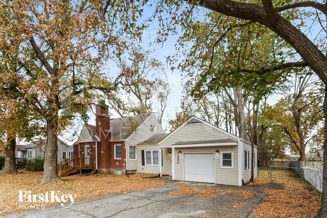 Photo - 1204 Highgrove Rd