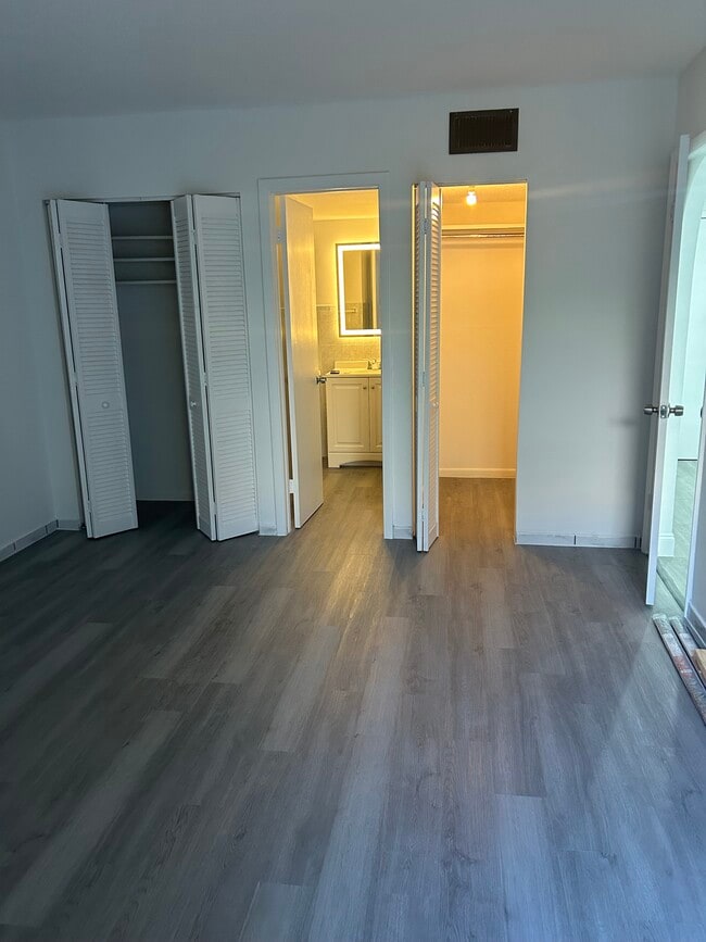 Photo - 4725 NW 7th St Unit 110-3