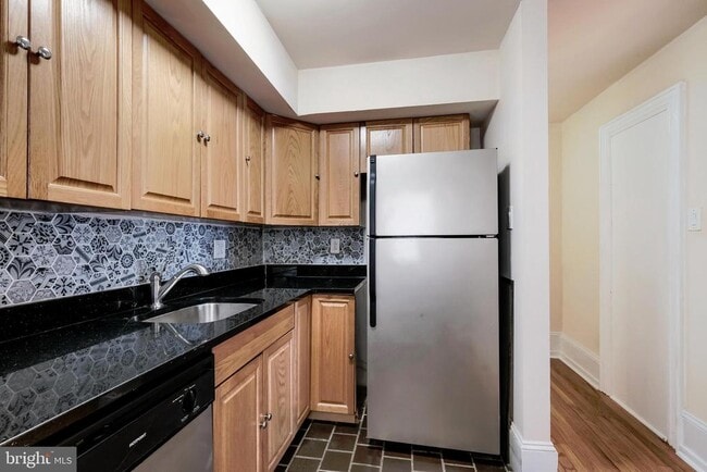 Photo - 2212 Fairmount Ave Unit 1