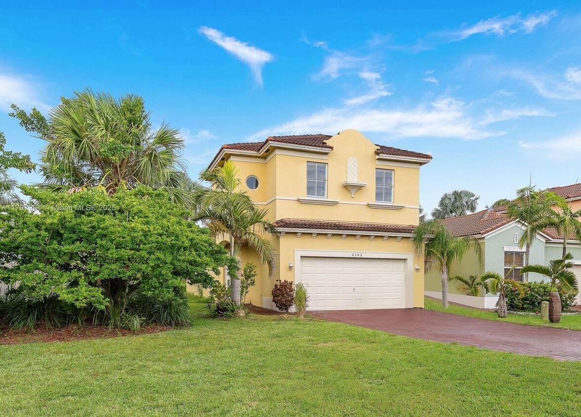 Photo - 2302 NE 37th Ter (Homestead, FL)