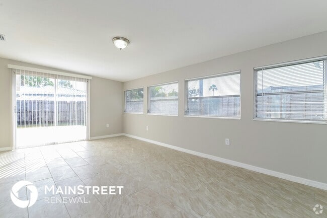 Building Photo - 2472 Waneta Dr Rental