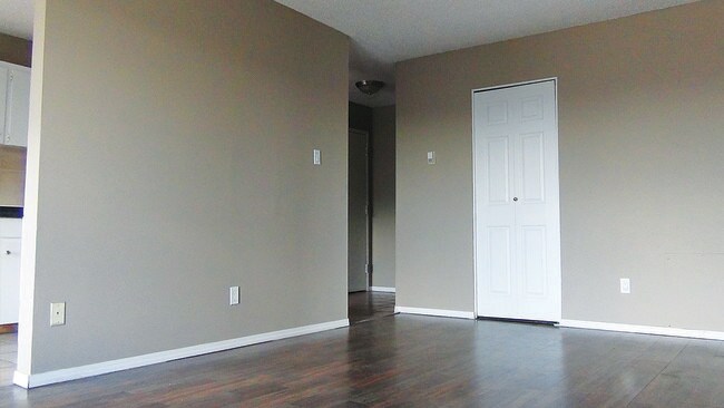 Photo - Wellington Apartments