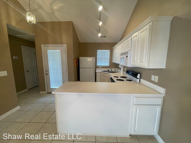 Photo - 2 br, 2 bath House - 3735 Merestone Drive