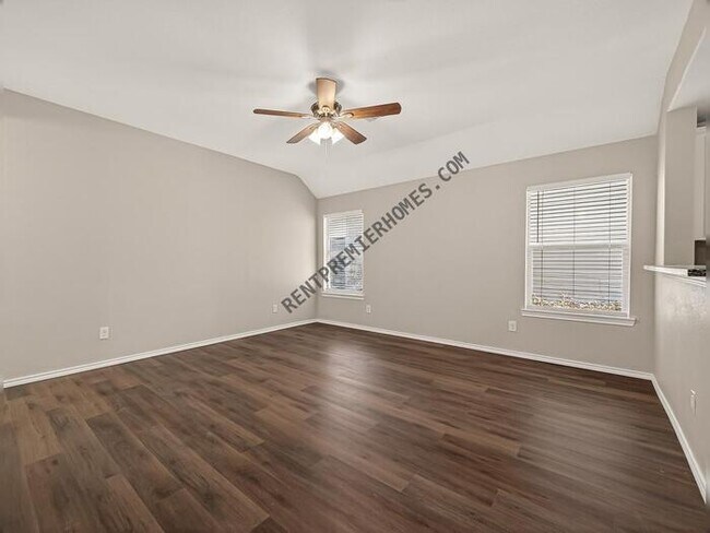 Photo - 2730 Morgensen Dr