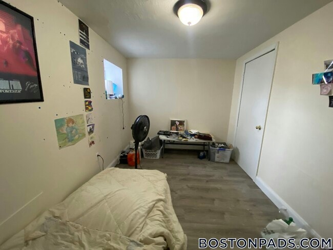 Photo - 19 Brighton Ave Unidad A