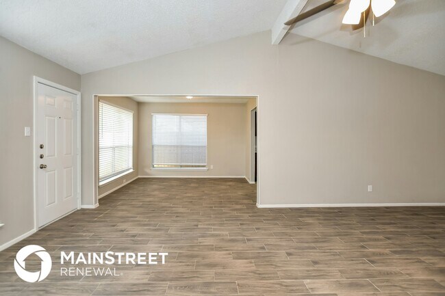 Photo - 1601 Chapman Dr