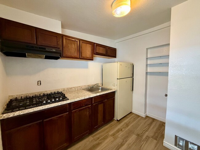Photo - 1211 N Ochoa St Unidad C