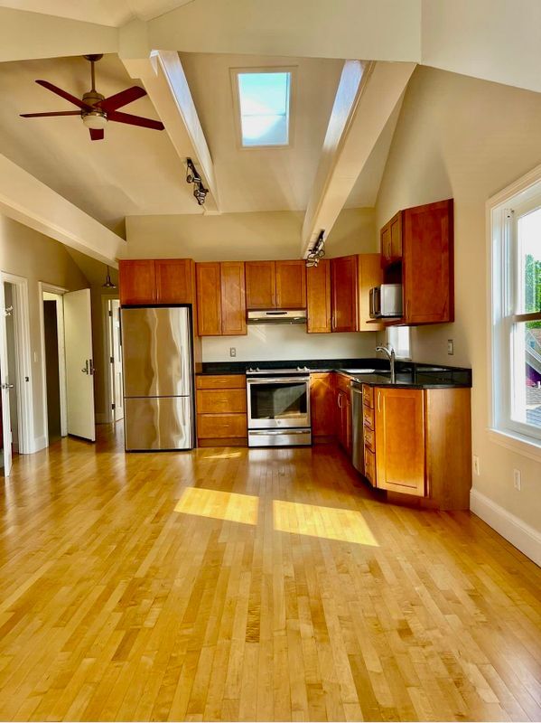 Photo - 314 Islington, 5