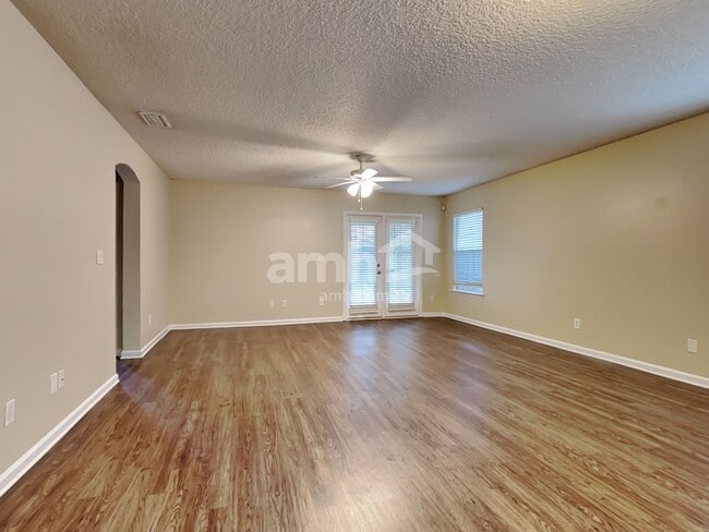 Photo - 3623 Silver Bluff Blvd