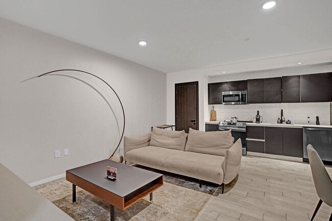 Photo - 398 NE 5th St Unidad SI ID1504052P