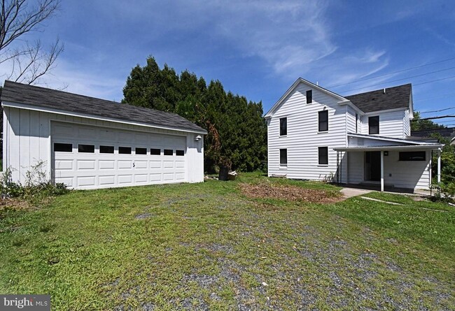 Building Photo - 4776 Old Easton Rd