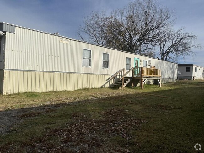 Building Photo - 1603 N Hwy 71 Rental