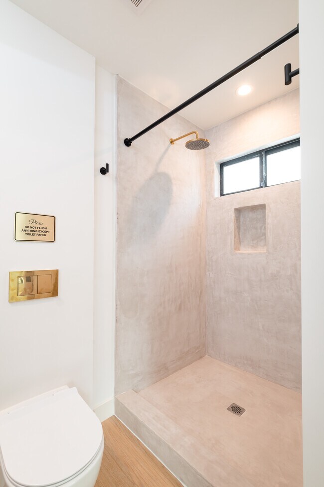 Photo - 351 S Catalina St Unidad 351