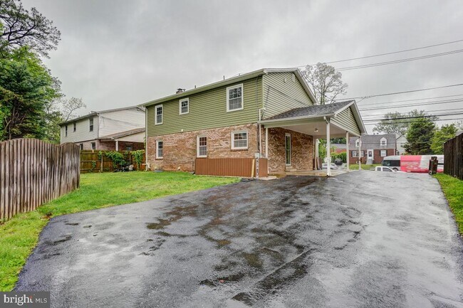 Photo - 9505 Old Georgetown Rd