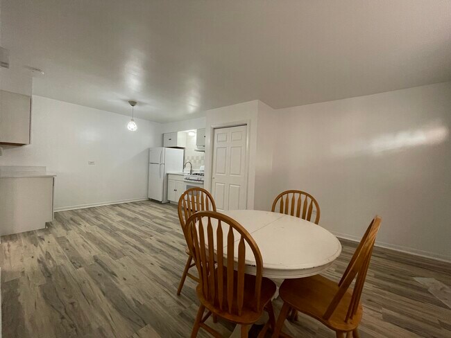 Photo - 2132 N Harlem Ave Unit 1M