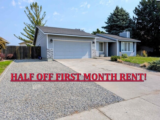 Building Photo - HALF OFF FIRST MONTH! Close to Everything! Rental