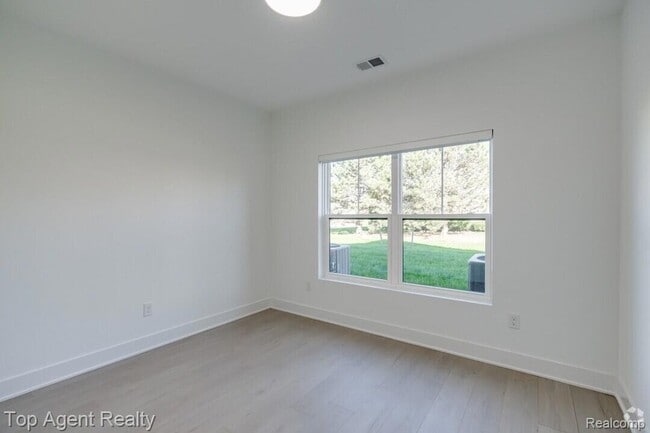 Photo - 31733 Gabby Ct