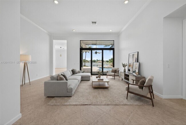 Photo - 812 Regal Cove Rd