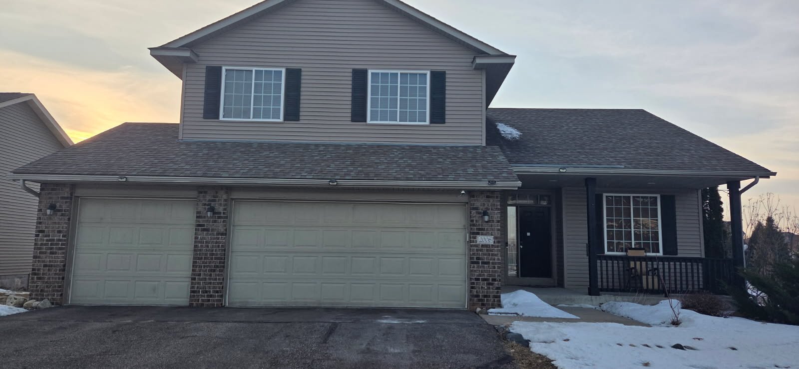 Photo - 2006 Omega Dr