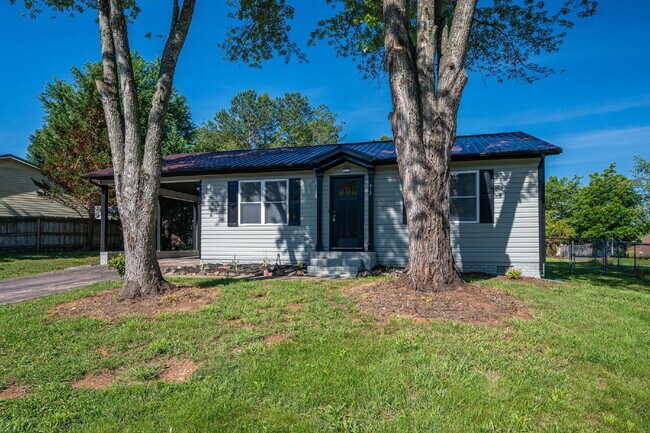 Photo - Remarkably Renovated Ranch in the Heart of Maiden!