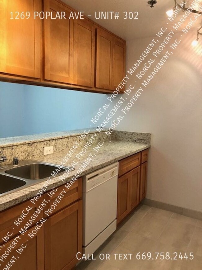 Photo - 1269 Poplar Ave