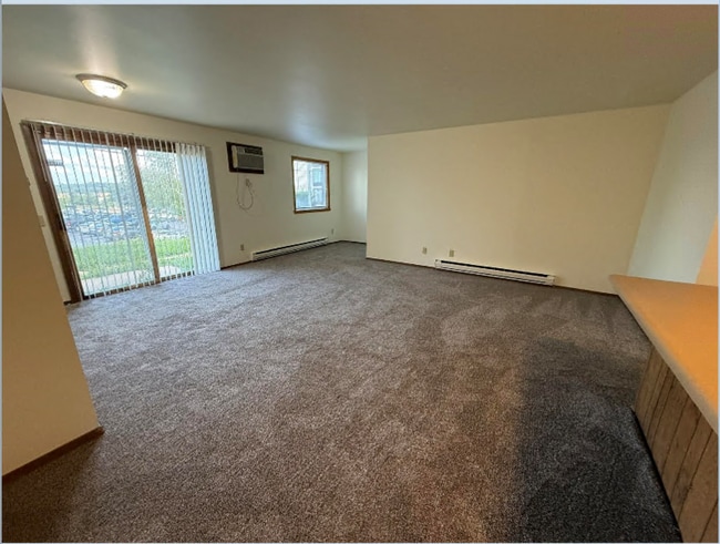 Photo - Holiday Terrace Apartments