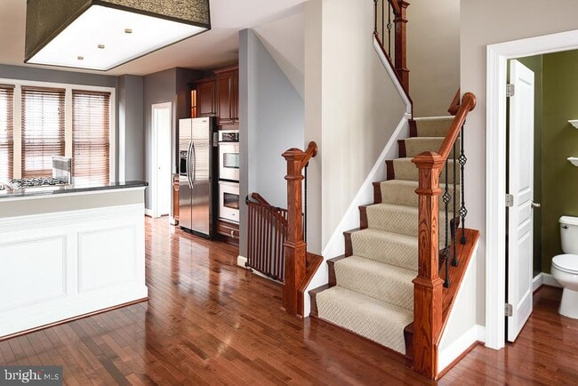 Photo - 2638 S Kenmore Ct