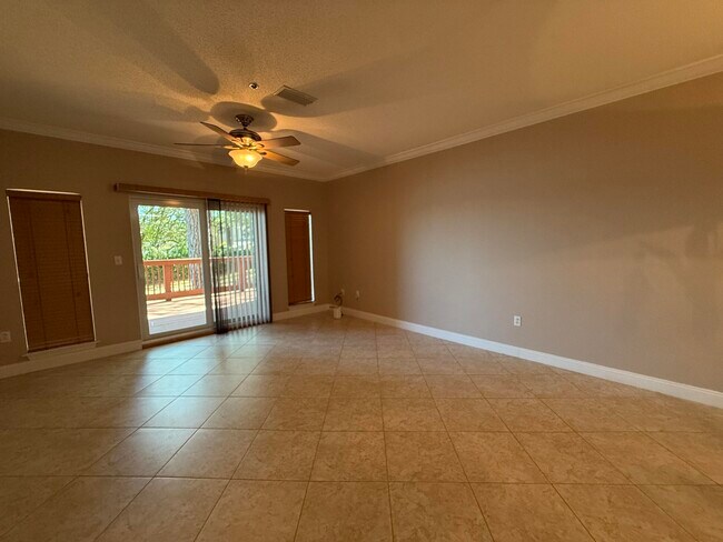 Photo - 5 Laguna St Unit 104