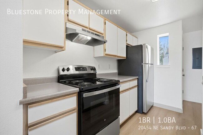 Photo - 20454 NE Sandy Blvd Unit 67