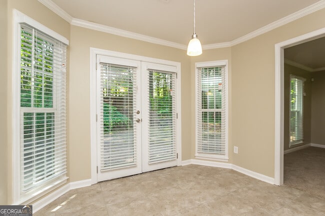 Photo - 320 Sumter Dr NE