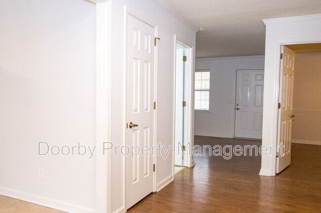 Photo - 844 Murrell Rd Unit A